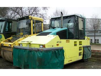 Πνευματικός οδοστρωτήρας Ammann AP 240