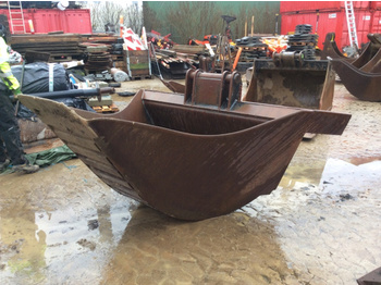 Beco - Κουβάς για εκσκαφέα