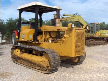 CATERPILLAR D5B
 - Τρακτέρ