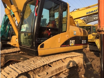 Ερπυστριοφόρος εκσκαφέας CATERPILLAR 320C