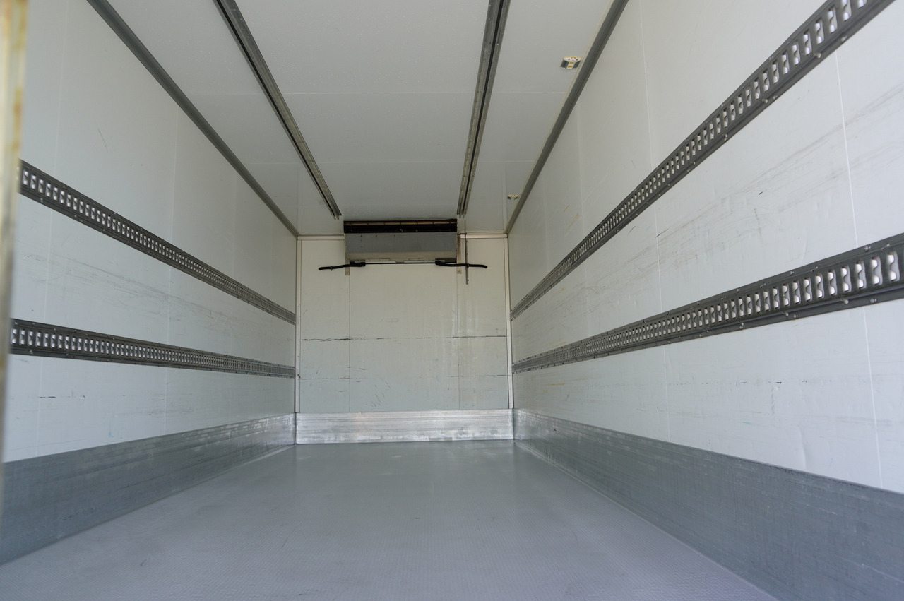 Φορτηγό ψυγείο DAF LF 16.250 E6 / Refrigerator/ ATP/FRC to 2027 / 18 pallets / sleeping cabin: φωτογραφία 9