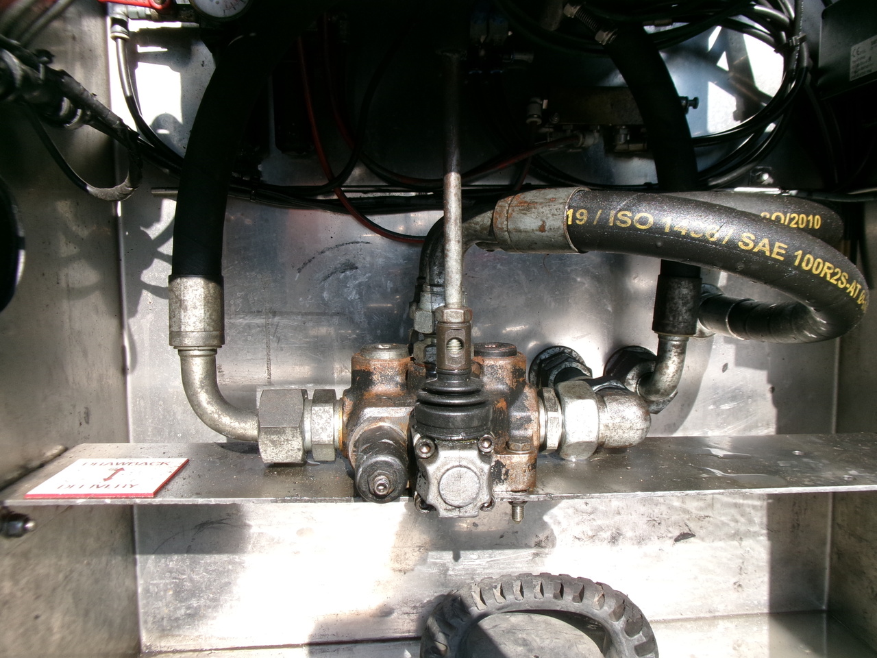 Επικαθήμενο βυτίο για τη μεταφορά καυσίμων Feldbinder Fuel tank alu 42 m3 / / 6 comp + pump: φωτογραφία 19