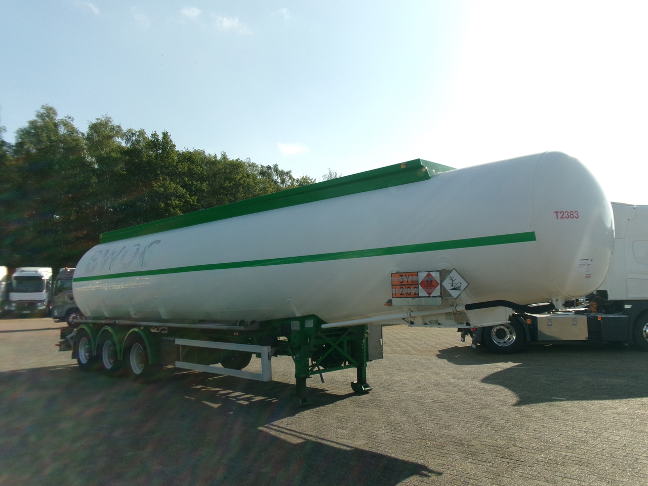 Επικαθήμενο βυτίο για τη μεταφορά καυσίμων Feldbinder Fuel tank alu 42 m3 / / 6 comp + pump: φωτογραφία 2