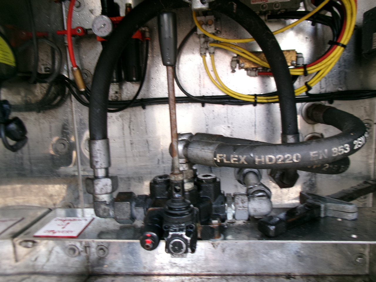Επικαθήμενο βυτίο για τη μεταφορά καυσίμων Feldbinder Fuel tank alu 44.6 m3 + pump: φωτογραφία 15
