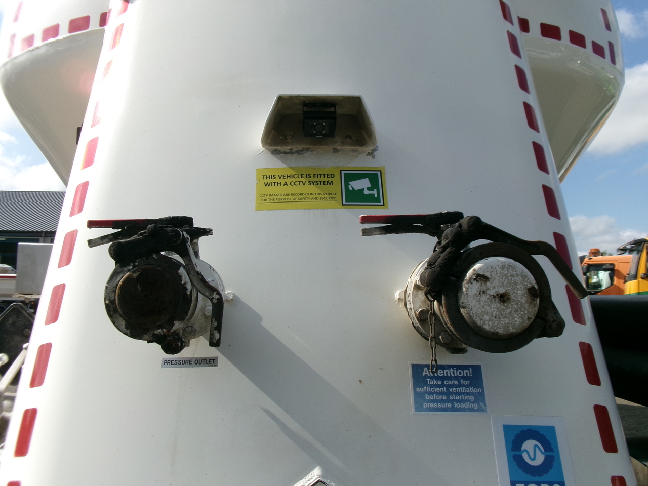 Επικαθήμενο βυτίο για τη μεταφορά λεύρι Feldbinder Powder tank alu 36 m3 / 1 comp: φωτογραφία 16