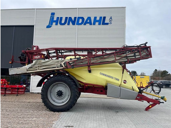 Hardi COMMANDER 7000 TWIN  - Συρόμενο ψεκαστικό