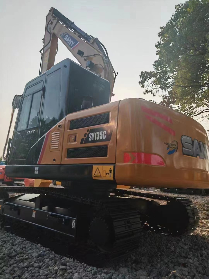 Ερπυστριοφόρος εκσκαφέας High quality 13 ton used excavator SANY SY135C hydraulic crawler excavator construction machinery in ready stock: φωτογραφία 3