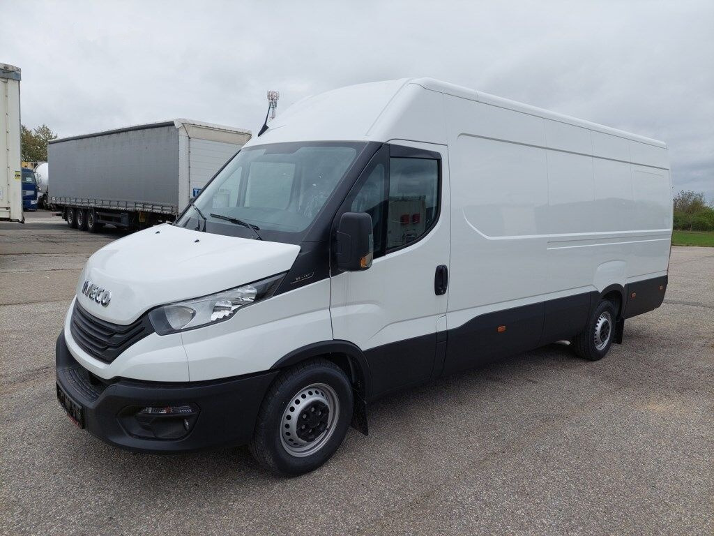 Leasing IVECO Daily 35S16V 4x2 IVECO Daily 35S16V 4x2: φωτογραφία 1