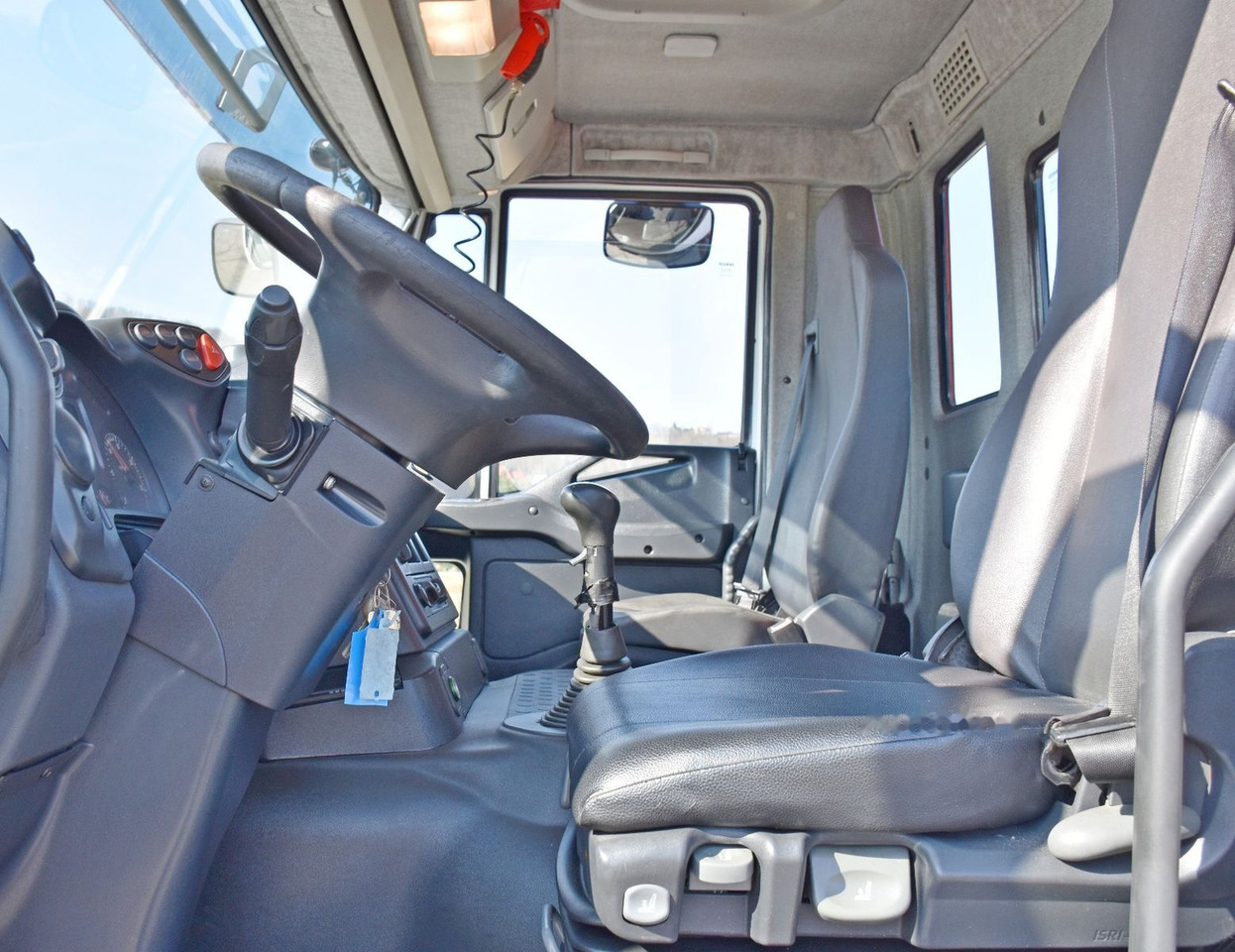 Φορτηγό με ανοιχτή καρότσα, Φορτηγό με γερανό IVECO TRAKKER 410: φωτογραφία 10