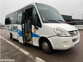 Προαστιακό λεωφορείο Irisbus Iveco / Wing / 29 miejsc / klima / Cena 132000zł netto: φωτογραφία 2