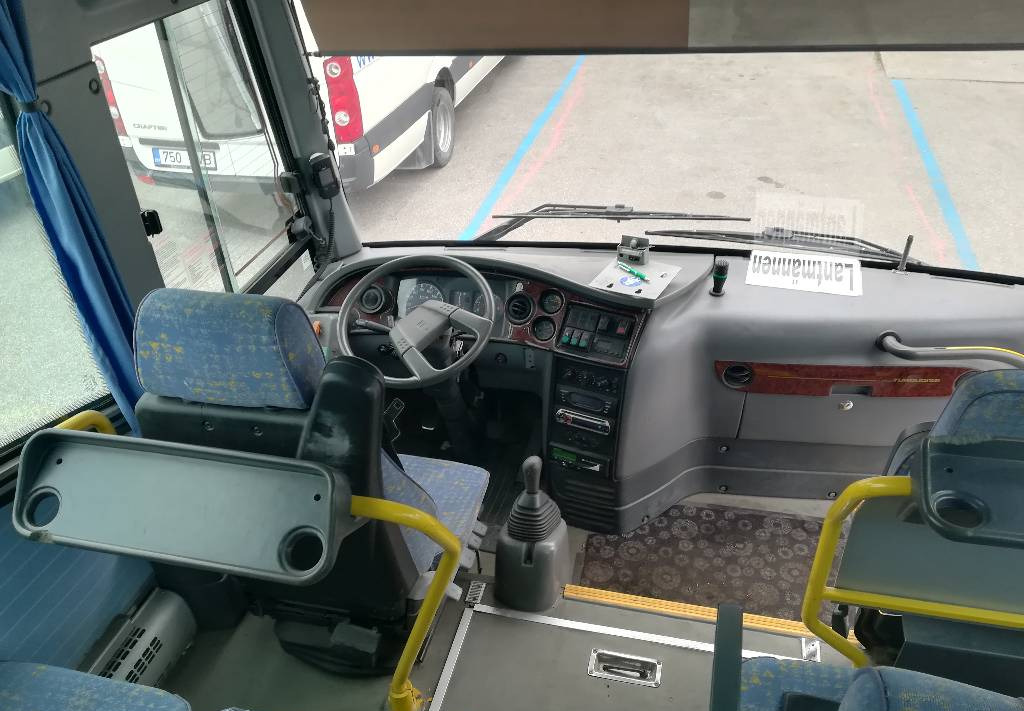 Προαστιακό λεωφορείο Isuzu Turquoise: φωτογραφία 9