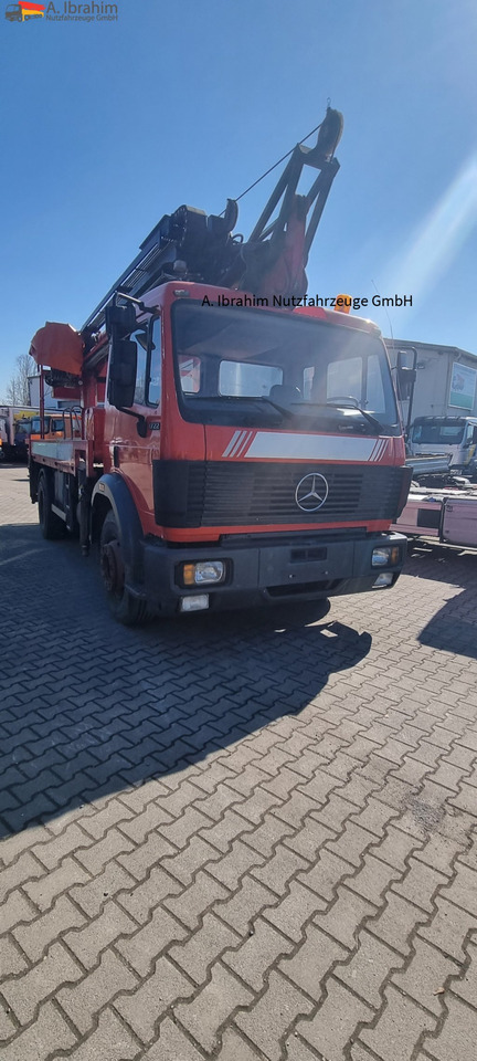 Φορτηγό με γερανό, Φορτηγό με ανοιχτή καρότσα Mercedes-Benz 1722 Dachdeckerkran Cormach 30000  TECH,: φωτογραφία 14