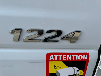 Φορτηγό κόφα Mercedes-Benz Atego 1224 **BLUETEC 4-MANUAL GEARBOX**: φωτογραφία 4