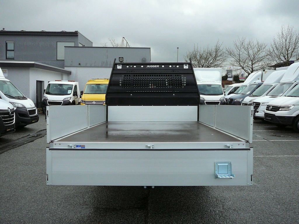 Καινούριο Μικρό φορτηγό με καρότσα, Διπλοκάμπινο ελαφρύ επαγγελματικό Peugeot Boxer Pritsche 7 Sitzer Klimaaut. Luftfederung: φωτογραφία 7
