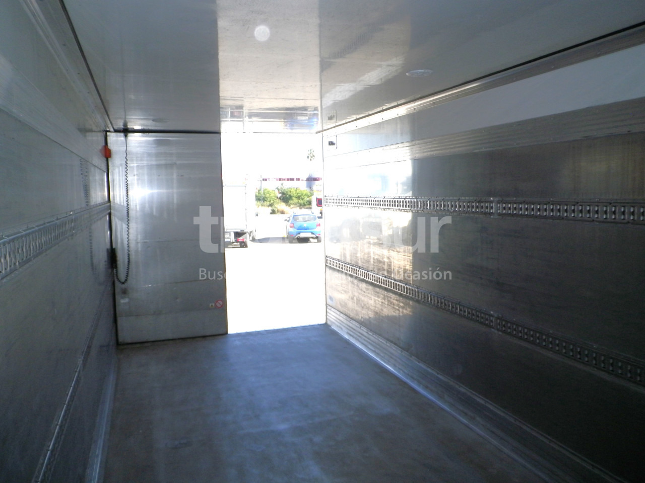 Φορτηγό ψυγείο RENAULT D240.14: φωτογραφία 9