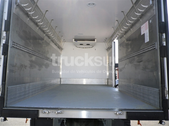 Φορτηγό ψυγείο RENAULT D250.12: φωτογραφία 5