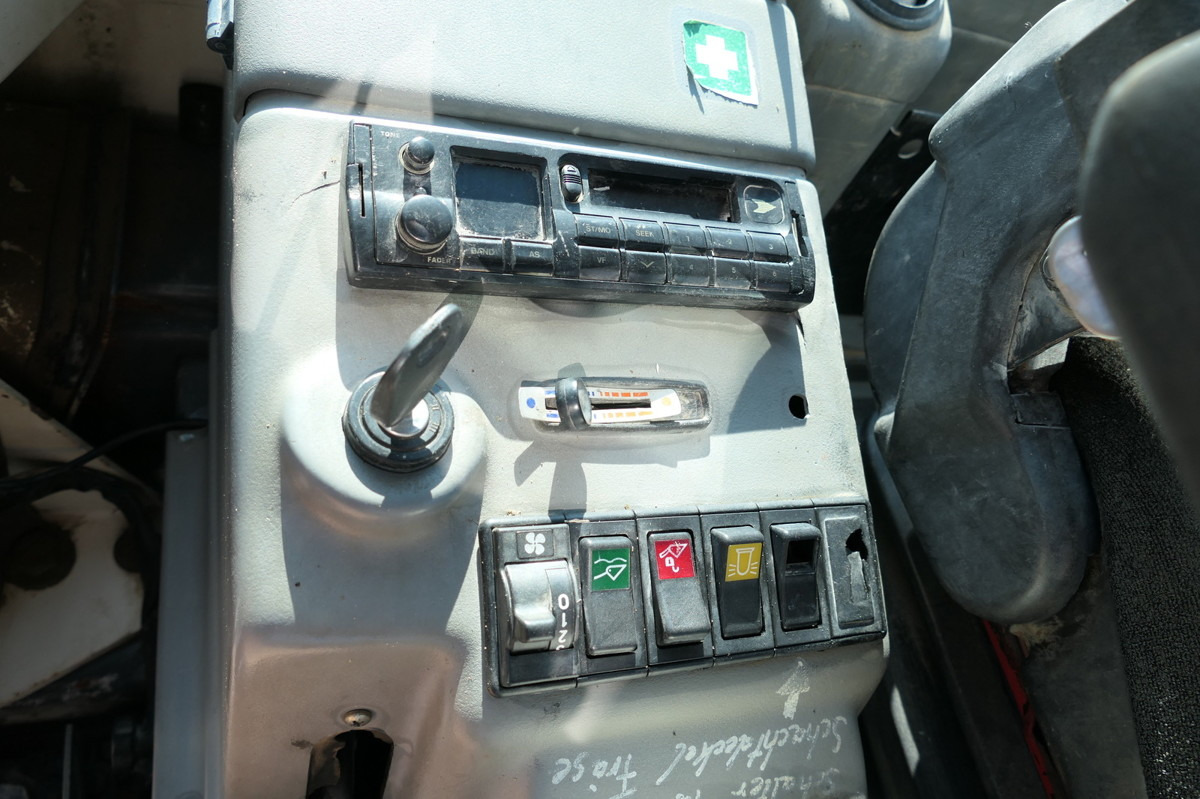 Ελαστιχοφόρος φορτωτής SCHAEFF SKL 843: φωτογραφία 11
