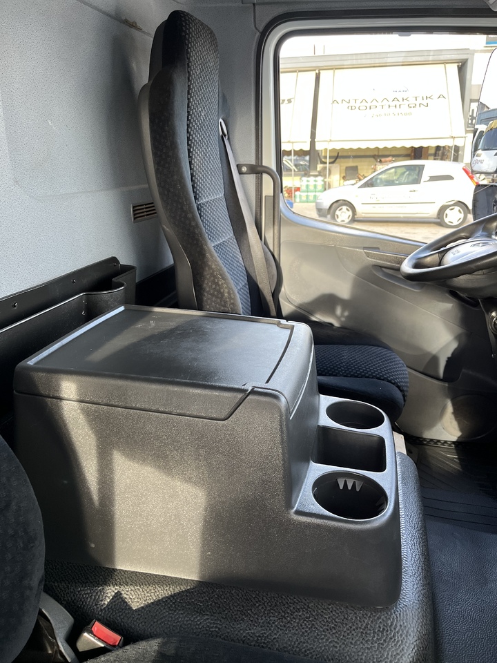 Καμπίνα και εσωτερικό για Φορτηγό SHORT CAB COMPLETE ATEGO 3: φωτογραφία 17