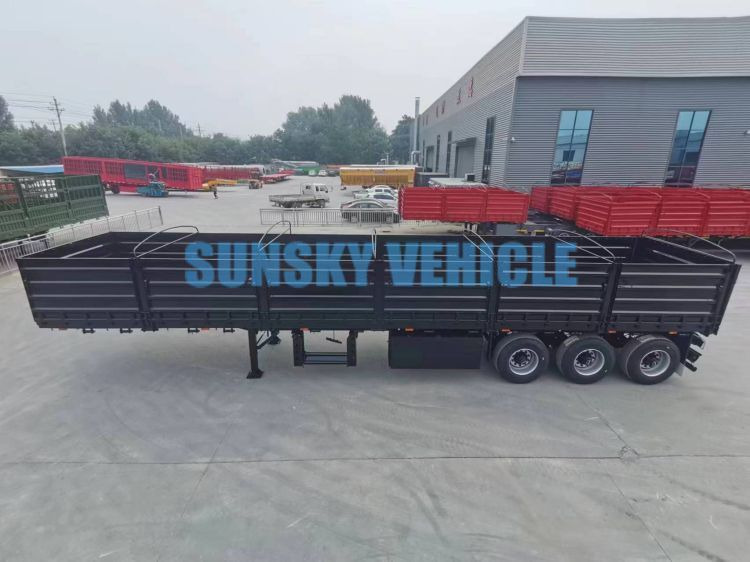 Καινούριο Επικαθήμενο πλατφόρμα/ Καρότσα για τη μεταφορά χύδηνυλικών SUNSKY 40FT drop side wall semi trailer: φωτογραφία 3
