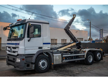 Φορτηγό μεταφοράς εμπορευματοκιβωτίων/ Κινητό αμάξωμα MERCEDES-BENZ Actros 2646