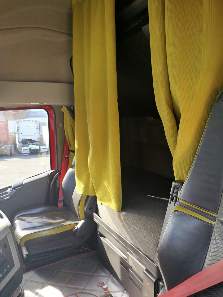 Φορτηγό με ανοιχτή καρότσα VOLVO FH16 750: φωτογραφία 27