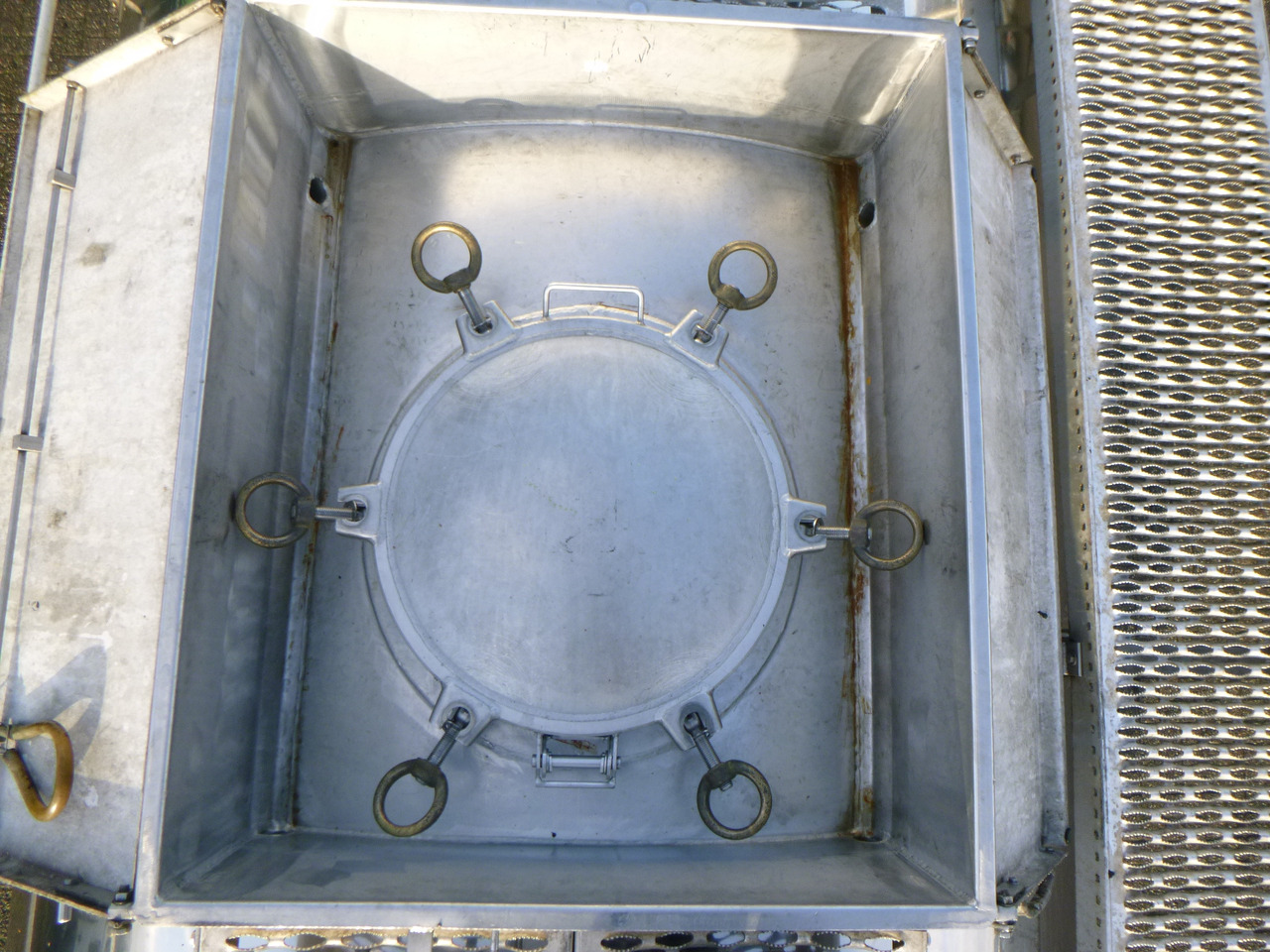 Επικαθήμενο βυτίο για τη μεταφορά χημικών ουσιών Van Hool Chemical tank inox 30 m3 / 1 comp ADR 12/03/2024: φωτογραφία 20