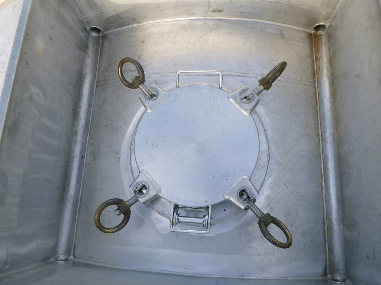 Επικαθήμενο βυτίο για τη μεταφορά χημικών ουσιών Van Hool Chemical tank inox 30 m3 / 1 comp ADR 12/03/2024: φωτογραφία 16