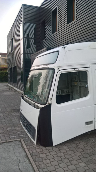 Καμπίνα και εσωτερικό για Φορτηγό Volvo FH - Euro 4: φωτογραφία 2