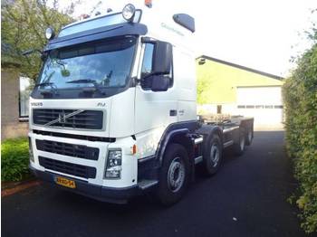 Φορτηγό μεταφοράς εμπορευματοκιβωτίων/ Κινητό αμάξωμα Volvo FM: φωτογραφία 1