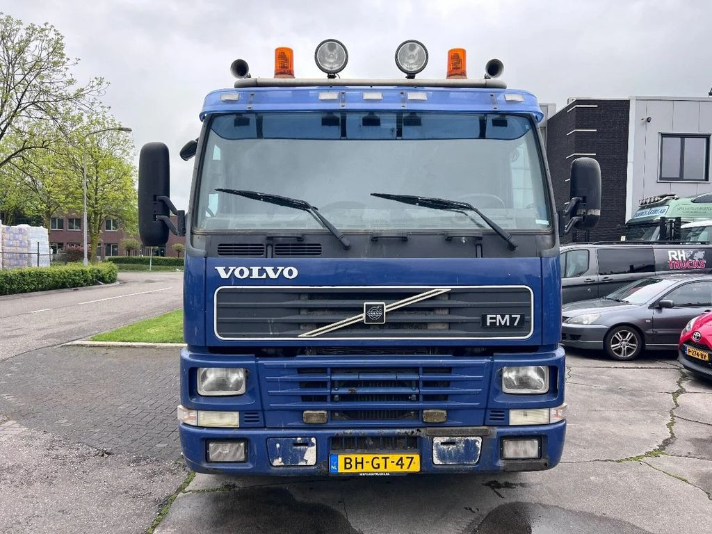 Φορτηγό με γερανό, Φορτηγό με ανοιχτή καρότσα Volvo FM 7.250 4X2 EURO 2 HIAB 102 3+1: φωτογραφία 2