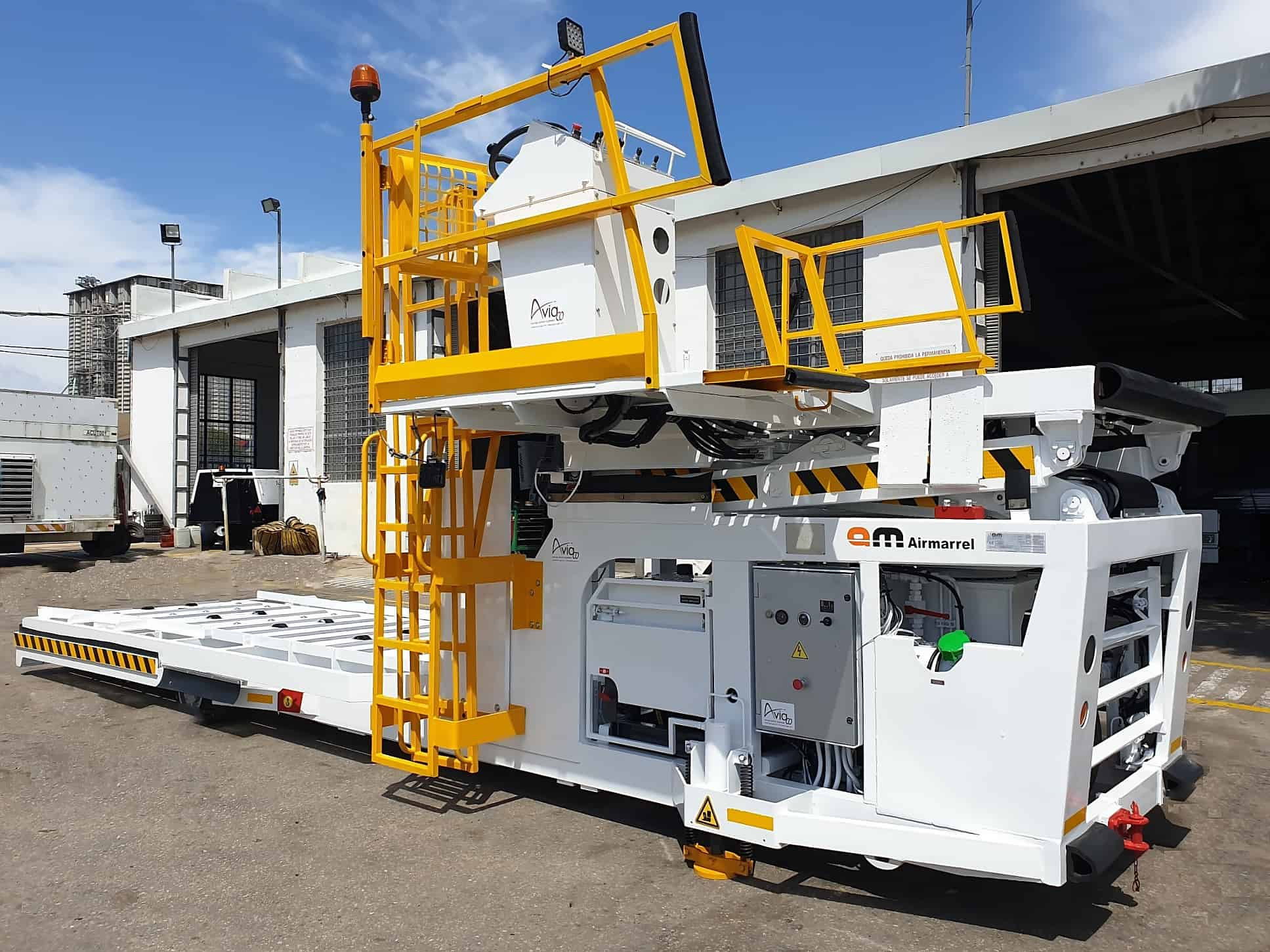 AVIACO GSE - Εξοπλισμός επίγειας εξυπηρέτησης HITZINGER - Έτος: 2003, δυνατότητα ενοικίασης, ντίζελ undefined: φωτογραφία 59