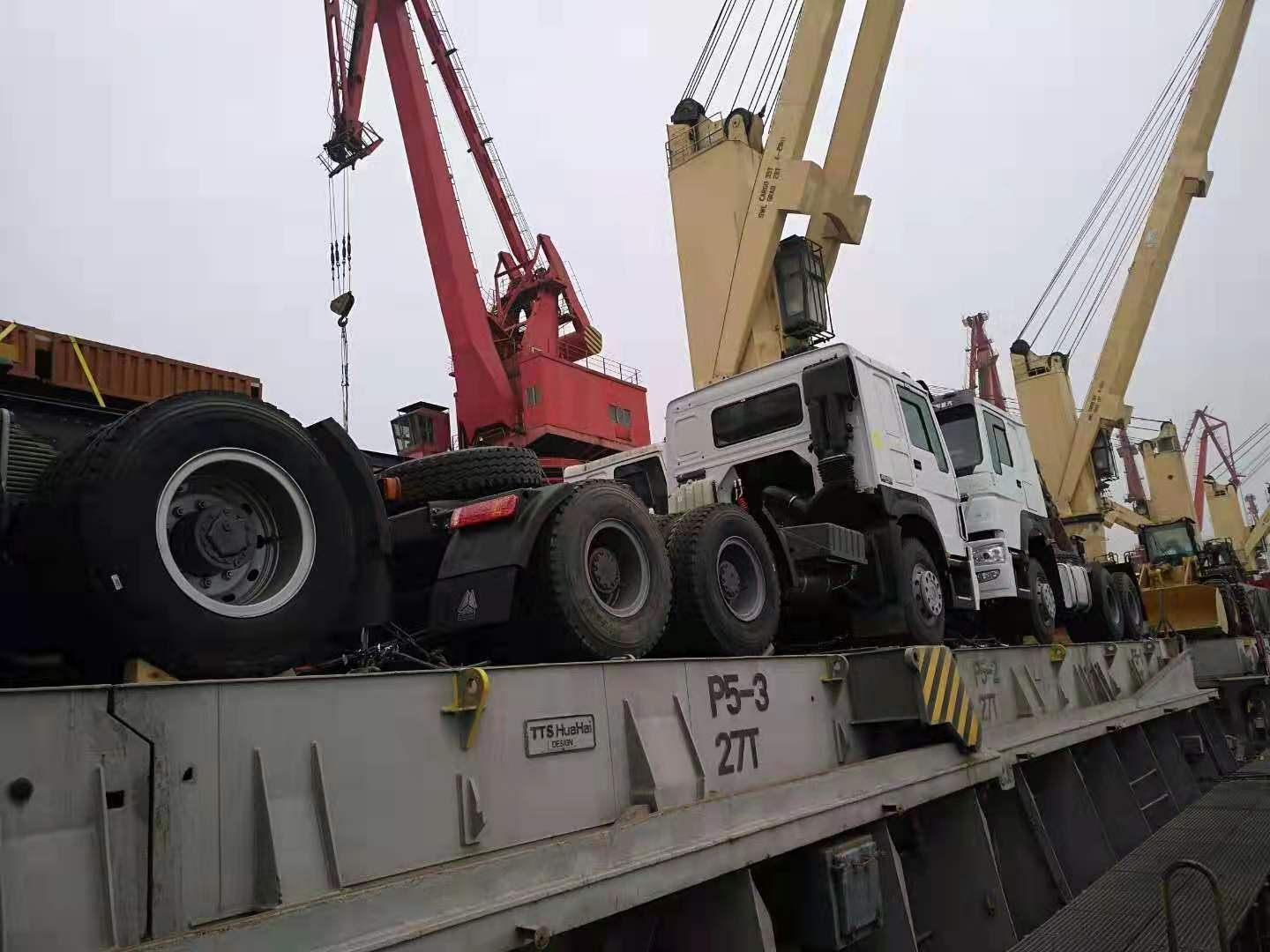 Shandong Guhong Auto Industrial CO., LTD - Φορτηγά SINOTRUK - γερανός παπαγάλος undefined: φωτογραφία 8