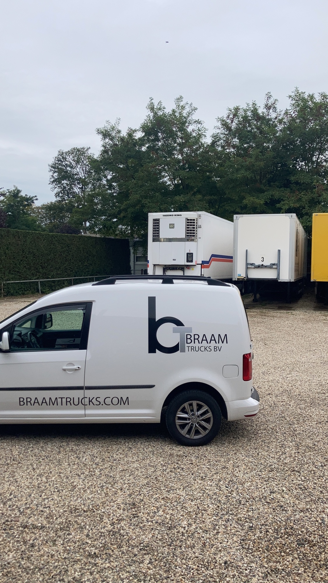 BRAAM TRUCKS & TRAILER VERHUUR B.V. undefined: φωτογραφία 15