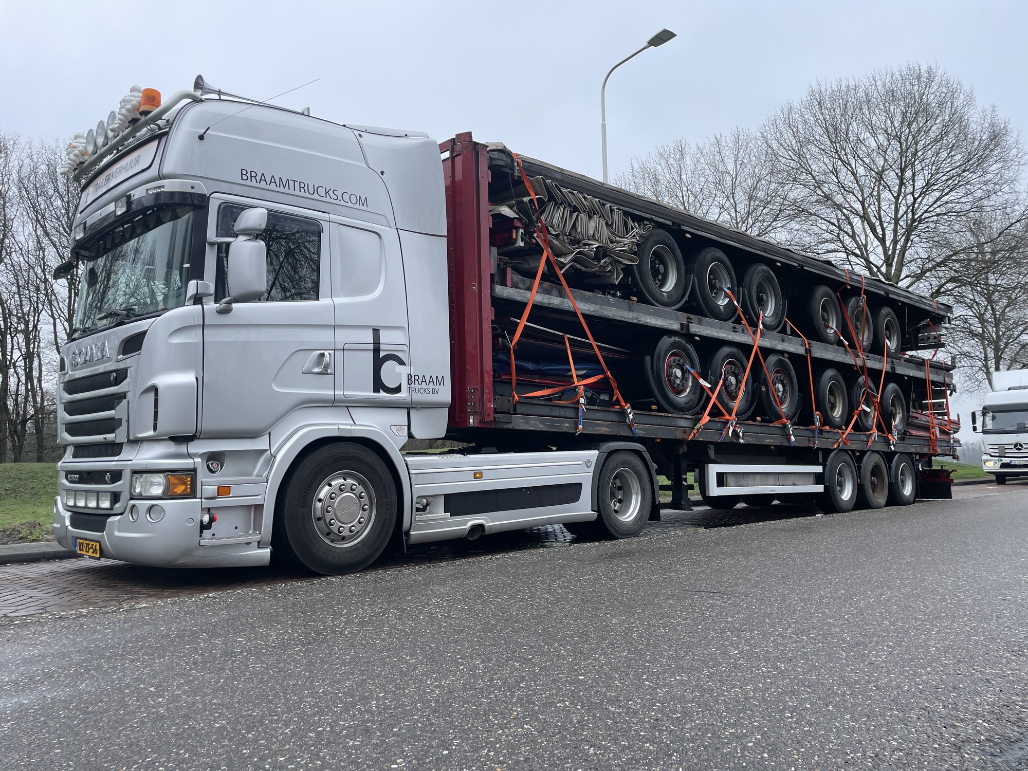 BRAAM TRUCKS & TRAILER VERHUUR B.V. undefined: φωτογραφία 23