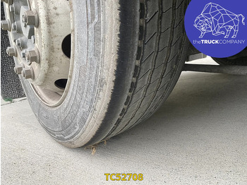 Φορτηγό μουσαμάς Iveco Stralis: φωτογραφία 3