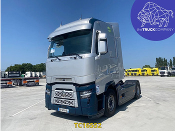 Τράκτορας RENAULT T 520
