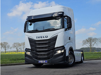 Τράκτορας IVECO S-WAY