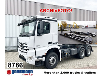 Φορτηγό φόρτωσης γάντζου MERCEDES-BENZ Arocs 2645