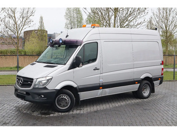 Επαγγελματικό αυτοκίνητο κόφα MERCEDES-BENZ Sprinter 516