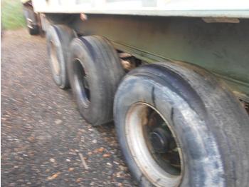 Επικαθήμενο ανατρεπόμενο Benalu: φωτογραφία 4 Επικαθήμενο ανατρεπόμενο Benalu: φωτογραφία 4