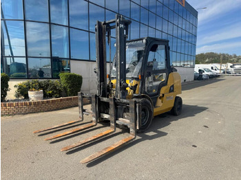 Πετρελαιοκίνητο περονοφόρο Caterpillar DP45NT: φωτογραφία 2 Πετρελαιοκίνητο περονοφόρο Caterpillar DP45NT: φωτογραφία 2