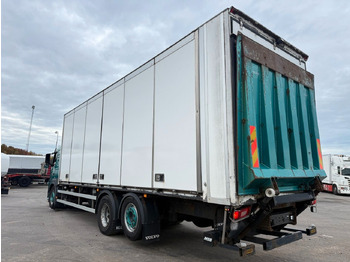 Φορτηγό ψυγείο Volvo FM330 6x2*4 Carrier Supra 1050 Nordic: φωτογραφία 4