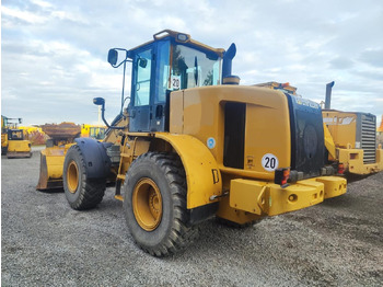Ελαστιχοφόρος φορτωτής CATERPILLAR 930G