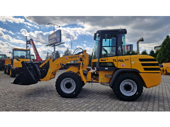 Ελαστιχοφόρος φορτωτής TEREX