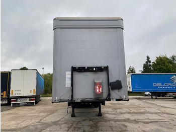 Επικαθήμενο κουρτίνα Kögel: φωτογραφία 3 Επικαθήμενο κουρτίνα Kögel: φωτογραφία 3