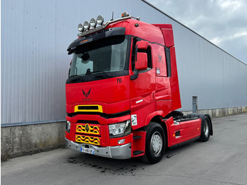 Τράκτορας RENAULT T 520