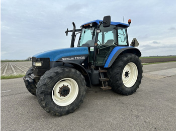 Τρακτέρ NEW HOLLAND TM135