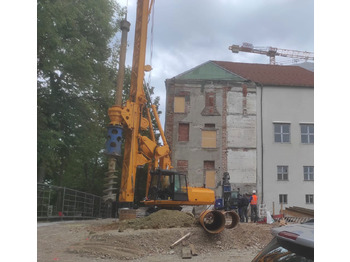 Μηχάνημα διάτρησης BAUER