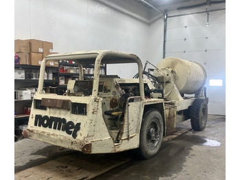 Μπετονιέρα φορτηγό