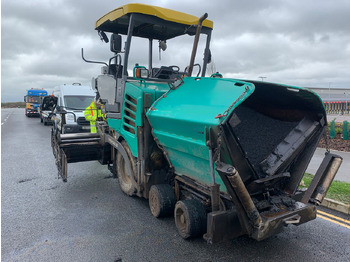 Διαστρωτήρας ασφάλτου VÖGELE